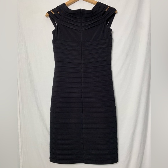 Frank Lyman | Weave Design Cocktail Dress - 4 - Picture 2 of 4